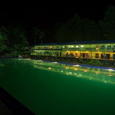 Готель Kothmale Holiday Канді Екстер'єр фото